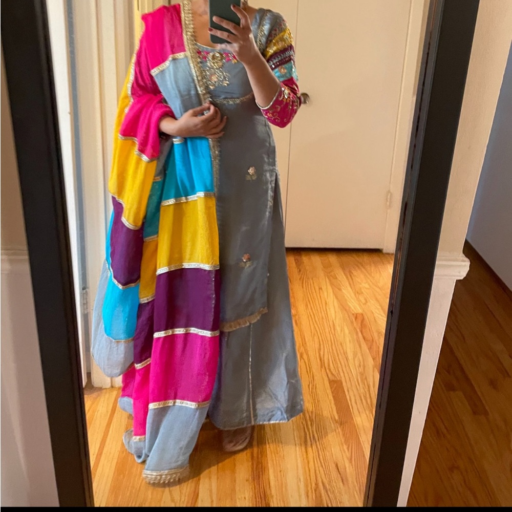 Grey sharara suit in size 40